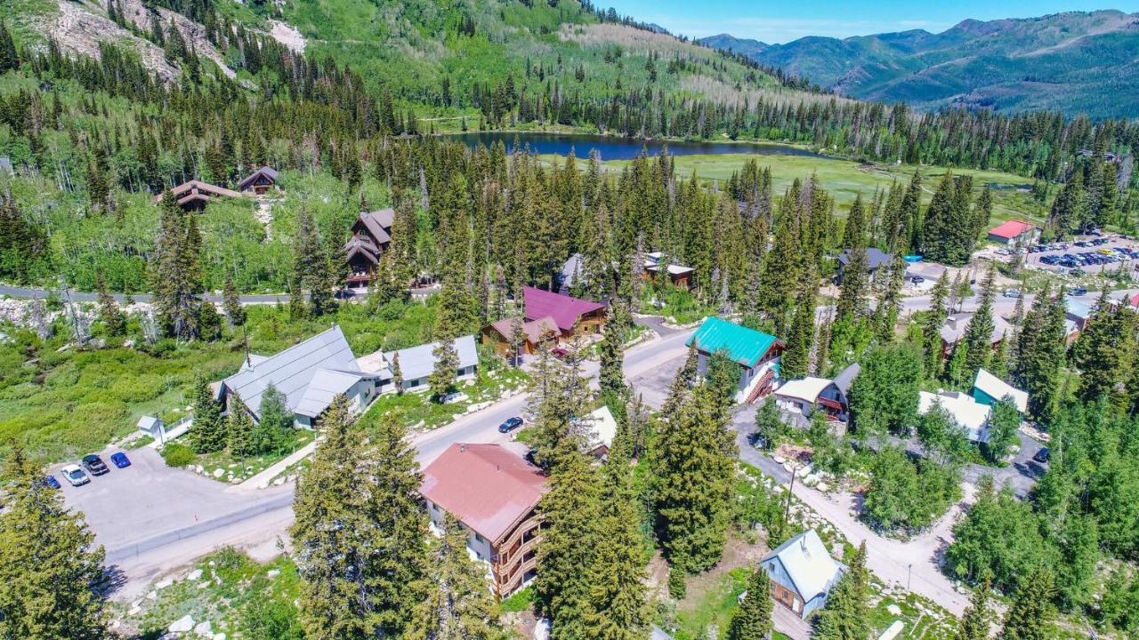 Powder Hound 1 Bedroom Brighton Chalet Экстерьер фото