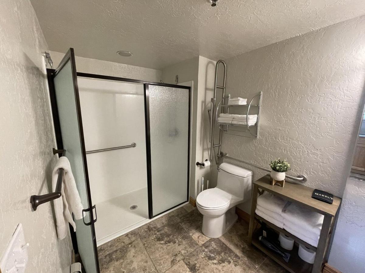 Powder Hound 1 Bedroom Brighton Chalet Экстерьер фото