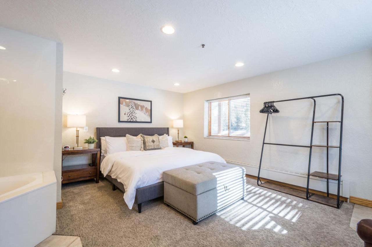 Powder Hound 1 Bedroom Brighton Chalet Экстерьер фото